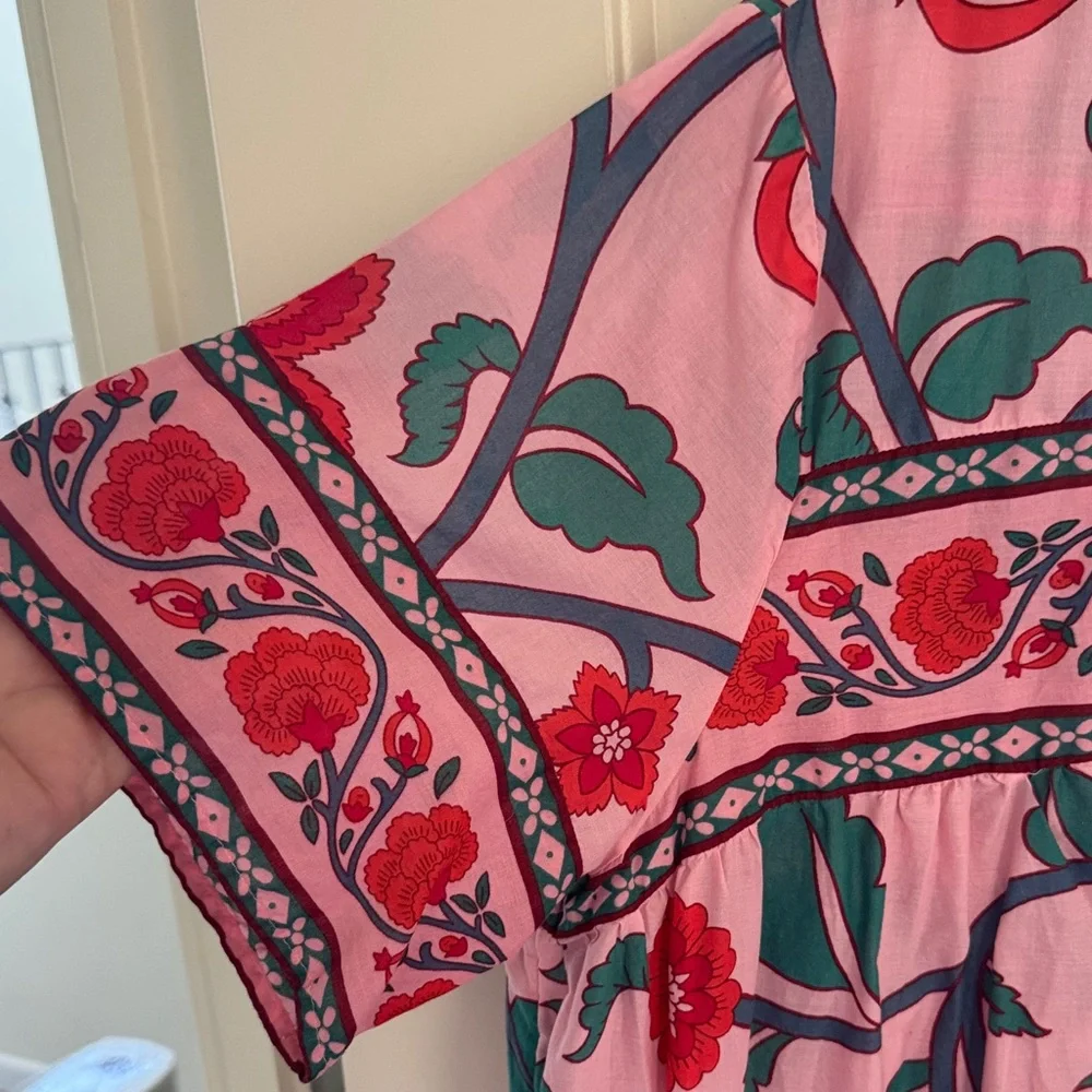 Jcrew Beachwear Floral Pink and Green V-neck Tunic Dress / Cover up - Picture 3 of 9